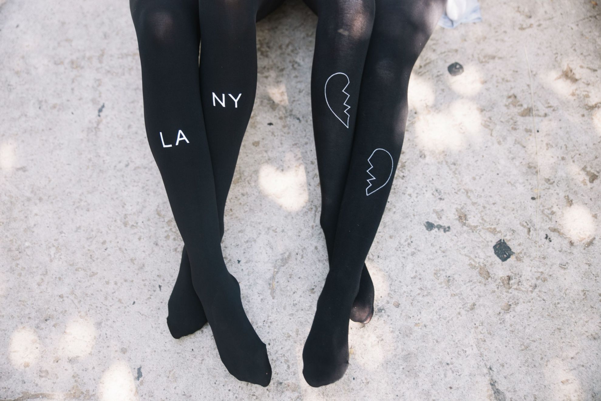 Picture of Zohara "East West" Black Tights