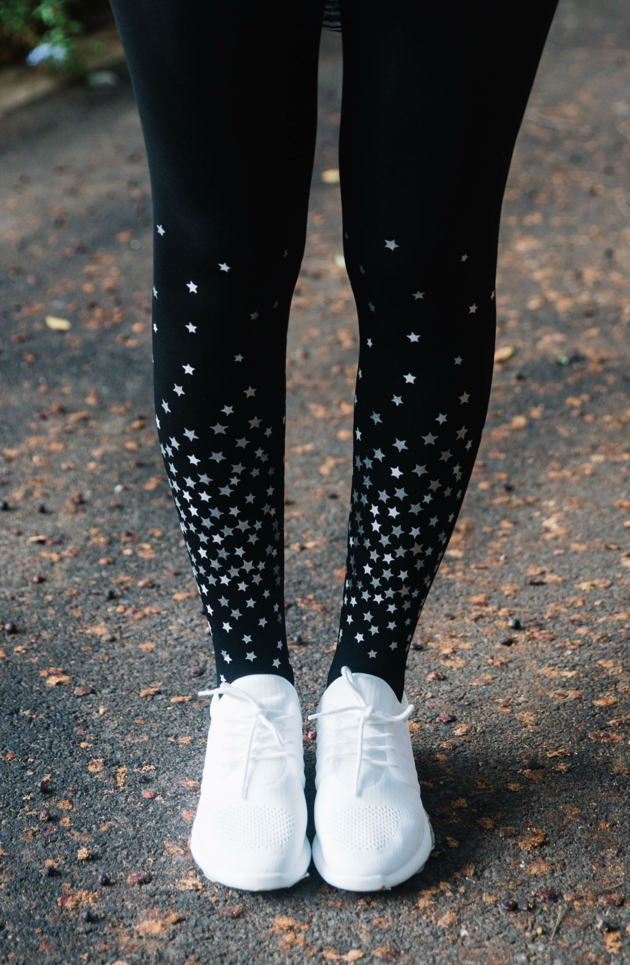 Picture of Zohara "Rise And Shine" Silver Print Tights